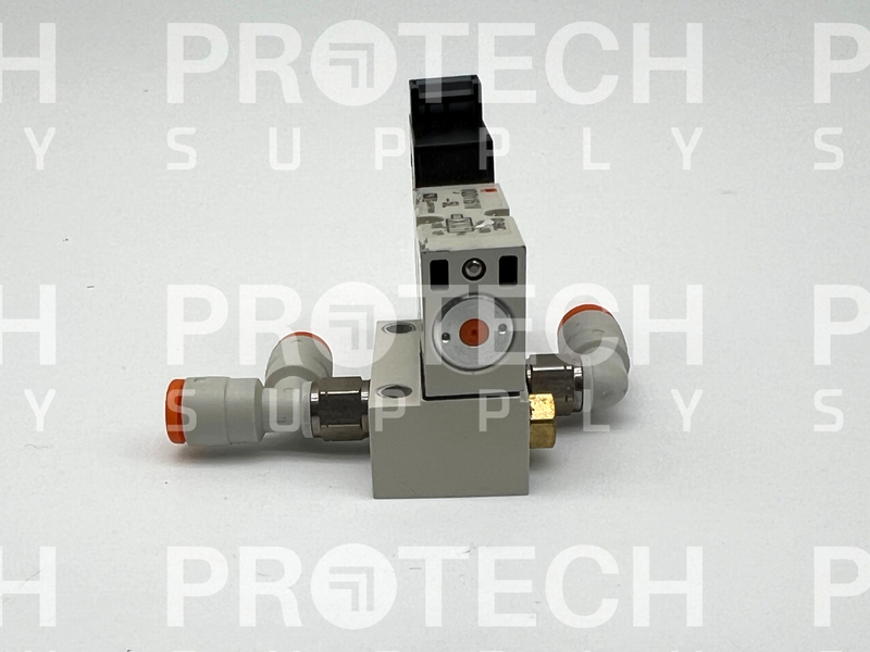 Load image into Gallery viewer, (Lot of 2) SMC VQD1151V Solenoid Valve with WARRANTY