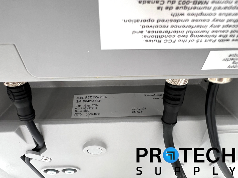 Load image into Gallery viewer, Mettler Toledo PBD555 Compact Scale with Display Terminal ICS425 w/ WARRANTY