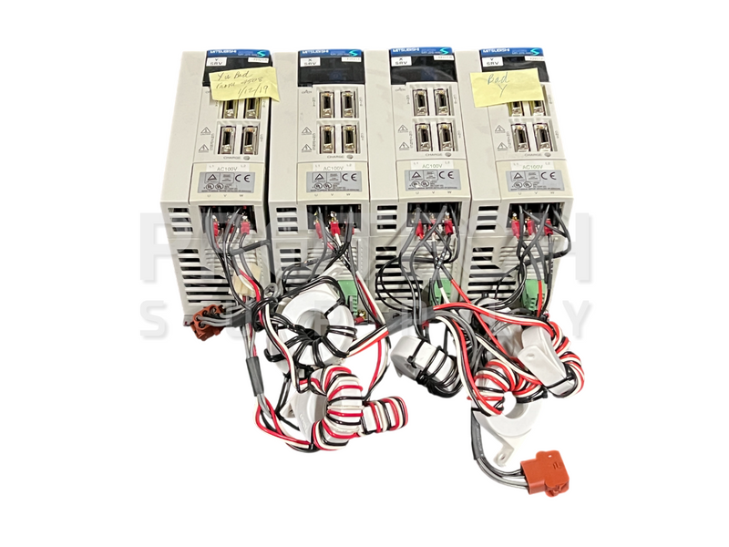 Load image into Gallery viewer, (Lot of 4) Mitsubishi MR-J2S-40B1-EH018 AC Servo Drive FOR PARTS / REPAIR