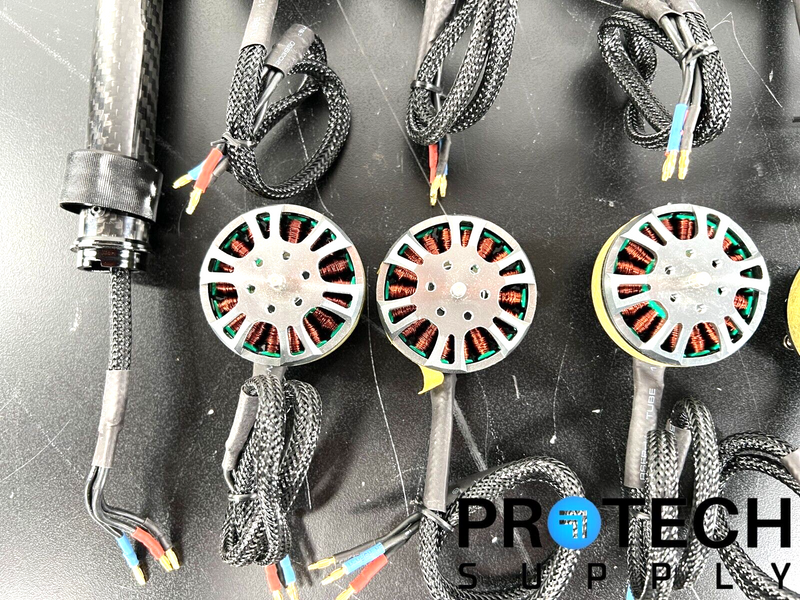 Load image into Gallery viewer, Lot of Yuneec YUNM4910 KV380 Motors & Arm for Tornado H920 Drone
