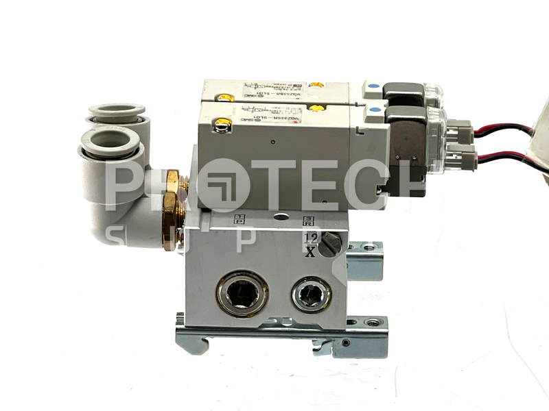 Load image into Gallery viewer, (Assy of 2) SMC VQZ335R-5L01 Solenoid Valve 0.1 - 0.7MPa GUARANTEED