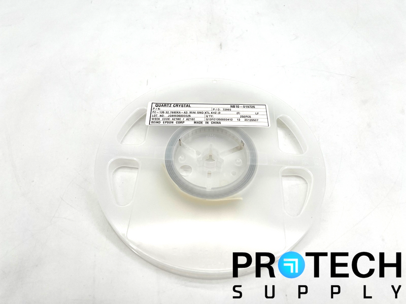 Load image into Gallery viewer, (500/Pk) Epson FC-135R 32.7680KA-A3 Crystal 32.768kHz 70kOhms 20ppm w/ WARRANTY