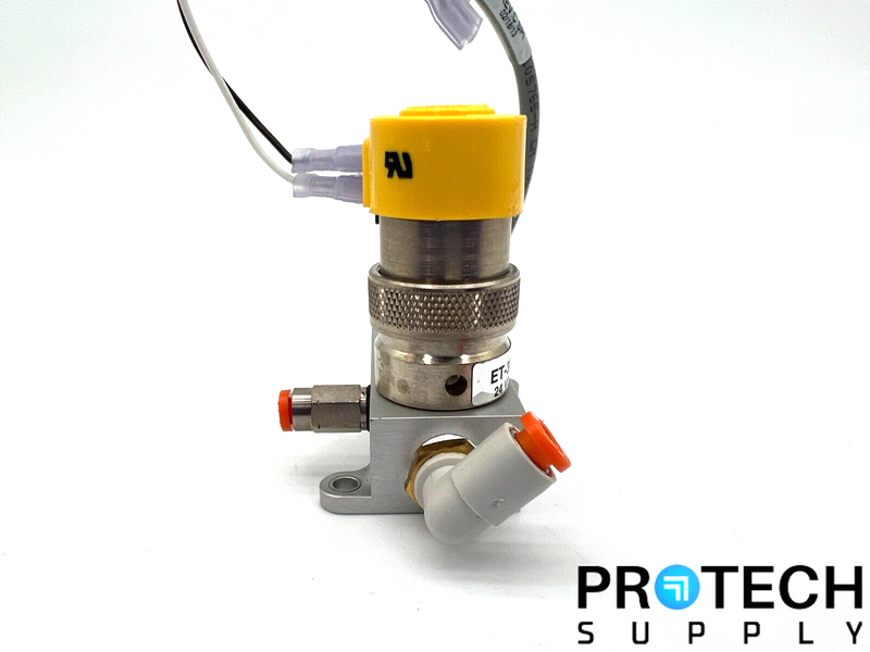 Load image into Gallery viewer, Clippard ET-3M Solenoid Valve 4-Pin with WARRANTY