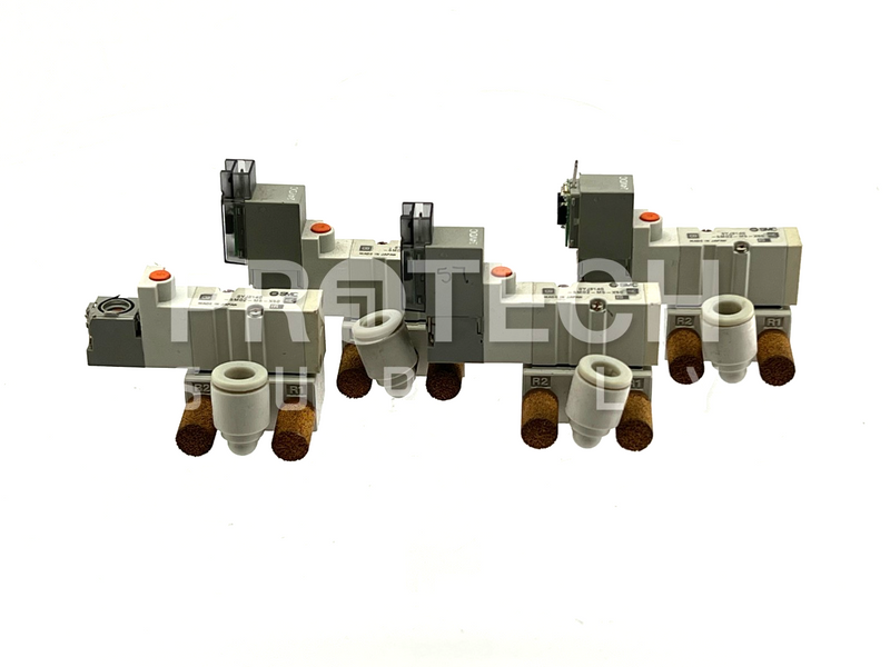 Load image into Gallery viewer, (Lot of 4) SMC SYJ3140-5MOZ Solenoid Valves 24VDC