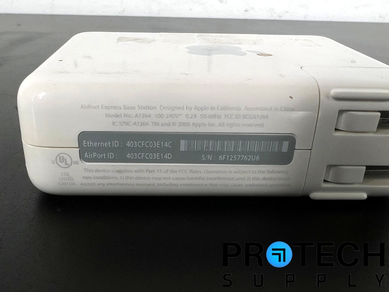Load image into Gallery viewer, Lot of Apple AirPort Express Base Station / UBS-C Adapter / MagSafe 2 Adapter