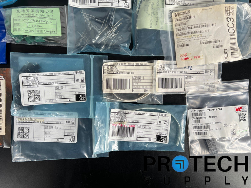 Load image into Gallery viewer, (Lot of Misc) Capacitors / Resistors / Fuse / Crystal