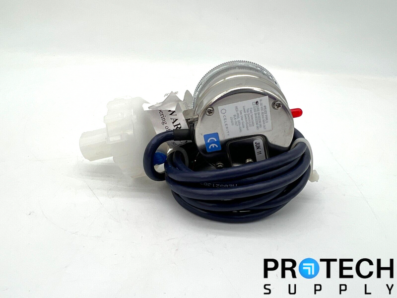 Load image into Gallery viewer, Celerity IPS122 Type 2 Pressure Gauge 8-30VDC 60mA with WARRANTY