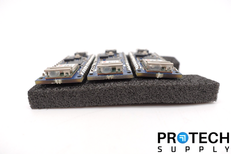 Load image into Gallery viewer, (Pack of 3 ) Arduino ATSAMD21 Board & Header NEW with WARRANTY