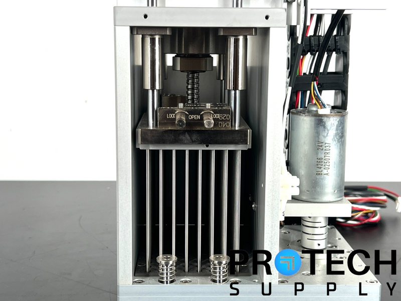 Load image into Gallery viewer, 96-Channel Pipetting Head Robotic Assembly from M96 Extraction System