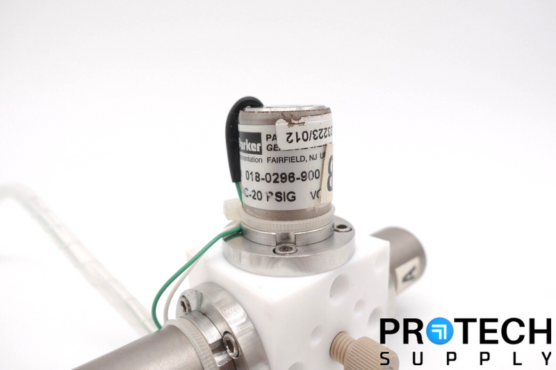 Load image into Gallery viewer, Parker 018-0296-900 Miniature Multiport Manifold Valve with WARRANTY