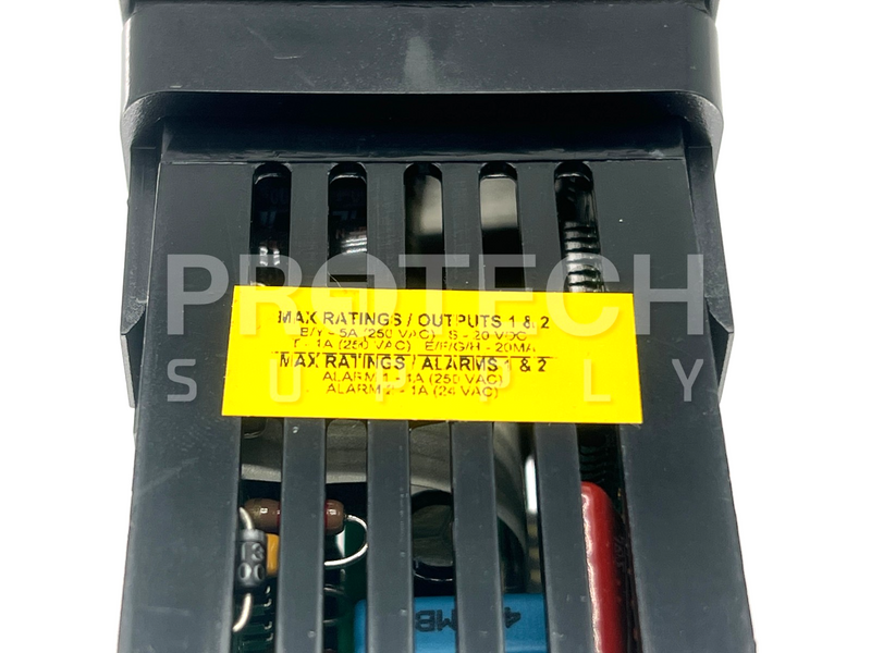 Load image into Gallery viewer, Athena 16C-T-S-0-00-00 Temperature Controller with WARRANTY