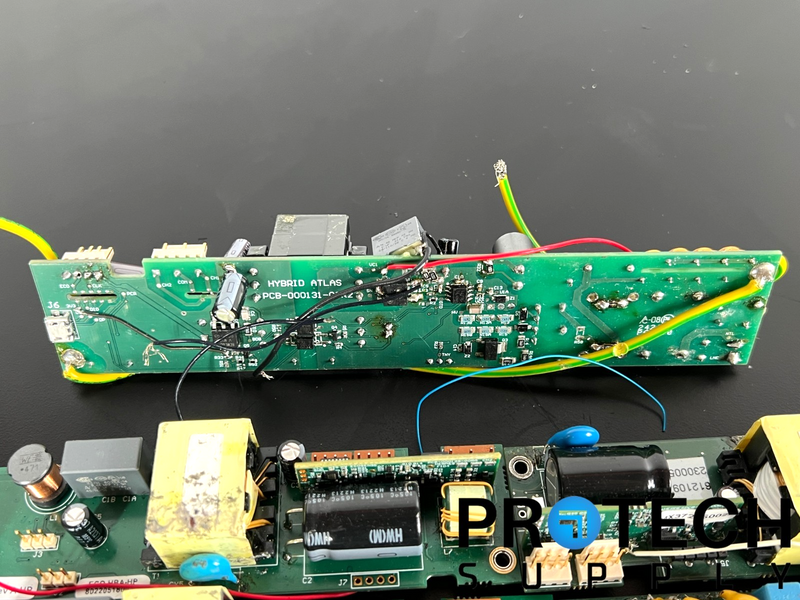 Load image into Gallery viewer, Lot of approx 22 Hybrid Atlas Power Boards