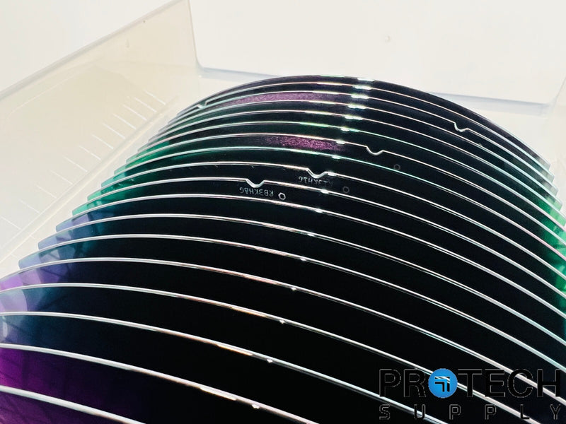 Load image into Gallery viewer, Case of (25) 200mm P/B (1-0-0) 5-30 ohm-cm, 725±25µm PRIME SILICON WAFER