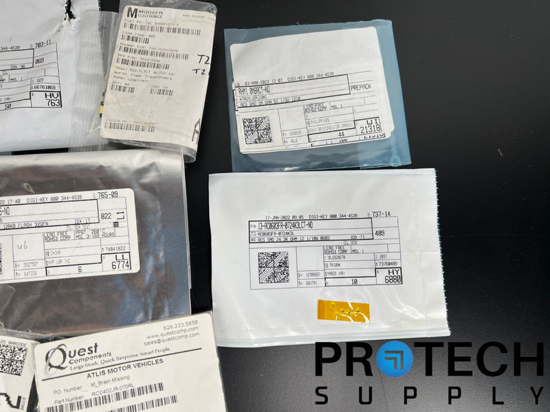 Load image into Gallery viewer, (Lot of Misc) Capacitors / Nosfet / Diodes / Resistors / Trimmer