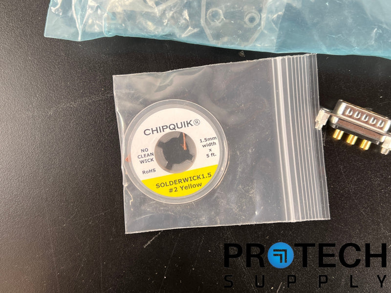 Load image into Gallery viewer, Lot of Misc Connectors / Plugs