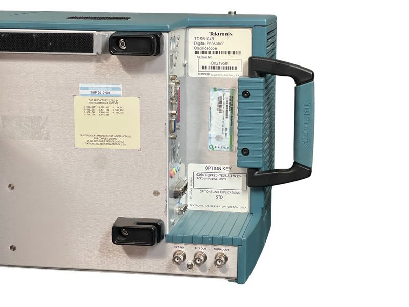 Load image into Gallery viewer, Tektronix TDS5104B Digital Phosphor Oscilloscope