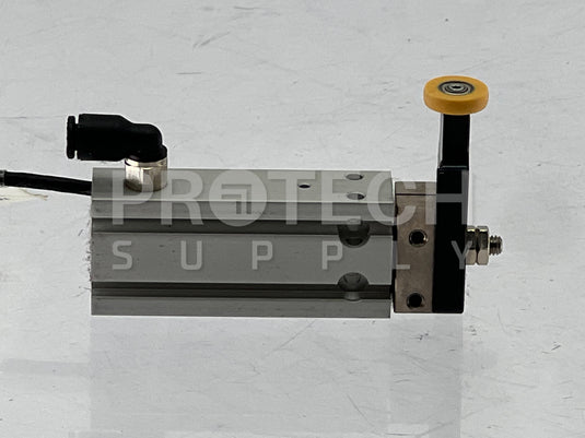 (Lot of 8) SMC CDUK10-15S Free Mount Air Cylinder