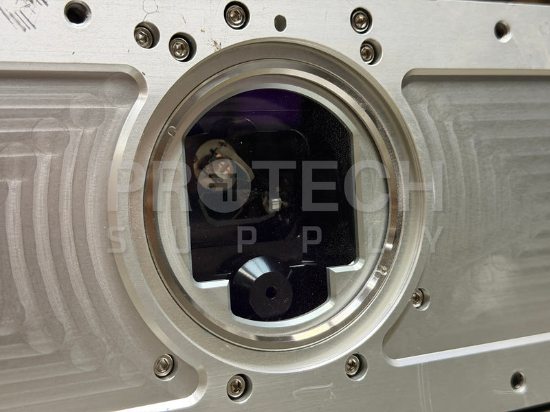Load image into Gallery viewer, Keyence MD-U1000C 3-Axis UV Laser Marker 355nm 3W w/ Controller &amp; Keys 2020
