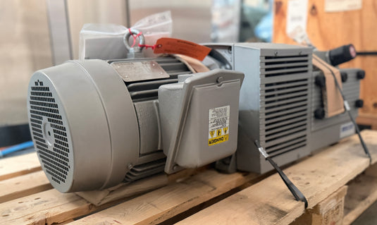 Becker KVT 3.140 Oil-Less Rotary Vane Vacuum Pump 91 CFM 7.5HP 3-Phase 2020