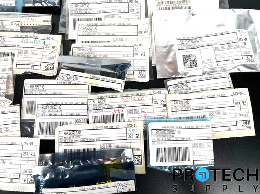 Lot of Miscellaneous capacitor/Resistor/regulator/transistor/resistor/inverter