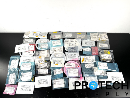 Lot of Miscellaneous Capacitor/Resistor/Regulator/Transistor/Chip