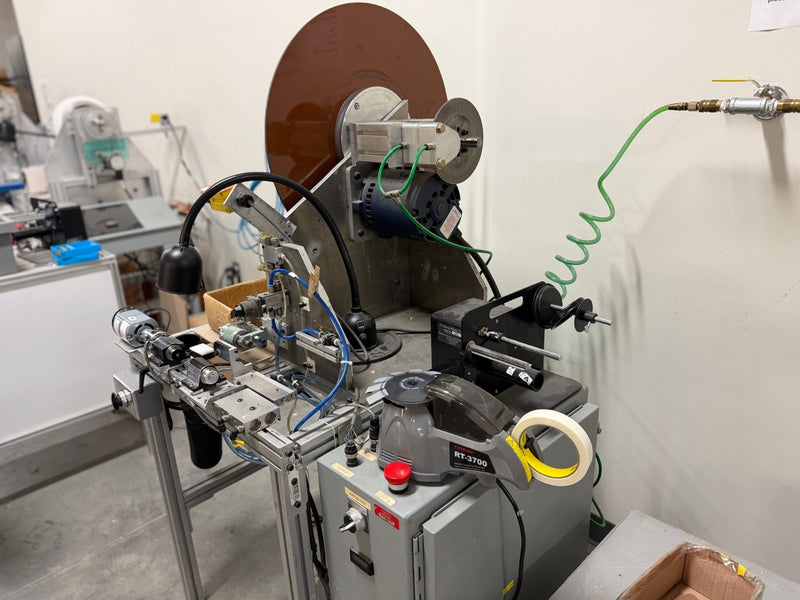Load image into Gallery viewer, No Fog Winding Machine Leeson C4T34DC1 Motor + KNOKOO RT-3700
