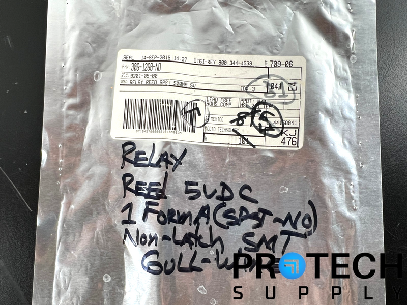 Load image into Gallery viewer, (77/Pk) Coto Technology 9201-05-00 Surface Mount Reed Relays with WARRANTY
