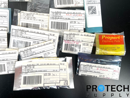 Lot of Miscellaneous Capacitor/Resistor/Regulator/Transistor/Resistor/Inverter