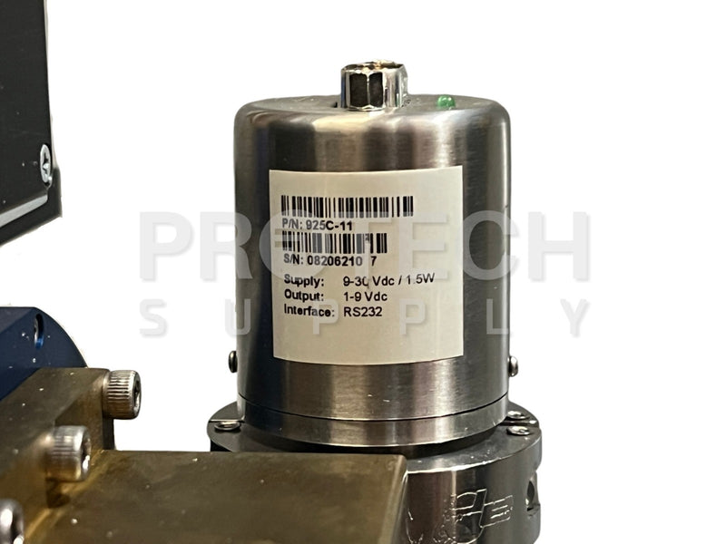 Load image into Gallery viewer, Universal Cryogenics V15 Camera Dewar + Varian NW-16 + MKS 925C GUARANTEED
