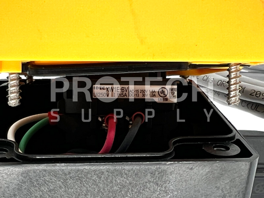 IDEC FB Control Box Type 4X Stop Switch XW1E-BV with WARRANTY
