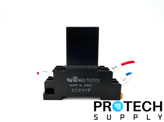 Omron PYF08A Powered Isolator + G3F-203S Solid Relay with WARRANTY