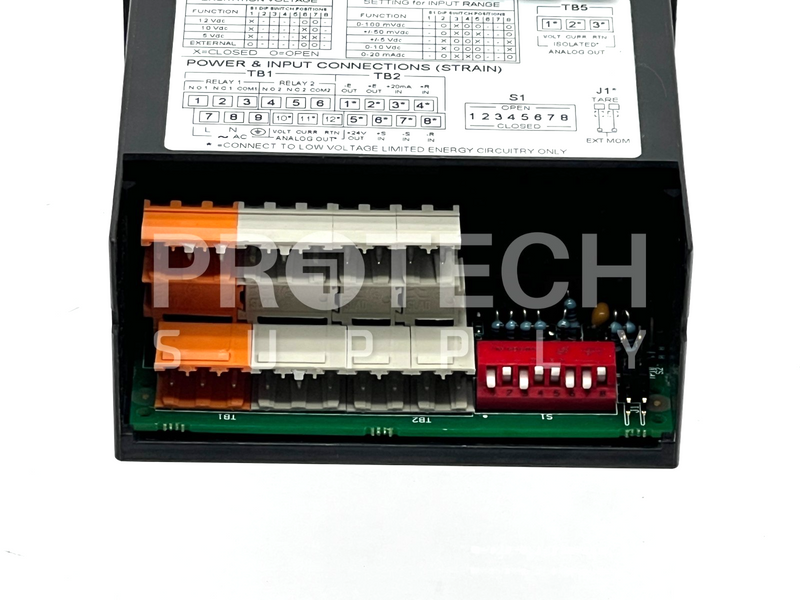 Load image into Gallery viewer, OMEGA DP25B-S Strain Gauge Panel Meter GUARANTEED
