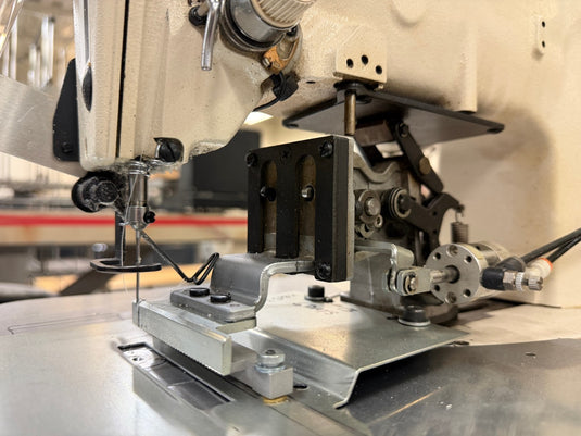 JUKI LK-1920HS Sewing Machine + Table Setup