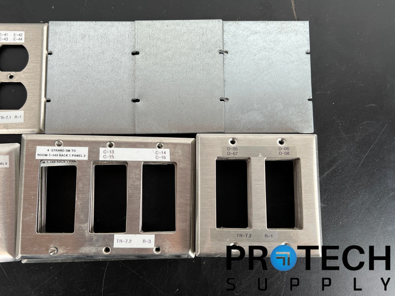 Load image into Gallery viewer, Approx 50 Various Stainless Steel Wallplates
