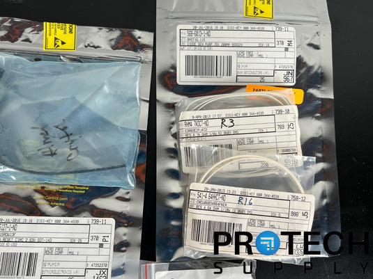 (Lot of Misc) Capacitor / Resistor / Diode / Optoisolator / Transistor