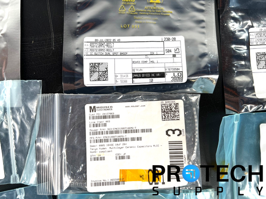 Lot of Misc Passive/Active Parts Capacitor/Resistor/Regulator/Transistor/Chip