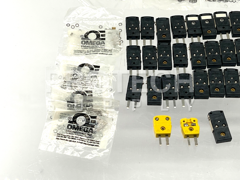 Load image into Gallery viewer, (Lot of 42) x30 Omega Thermocouple Connector &amp; x12 Hardware Kit
