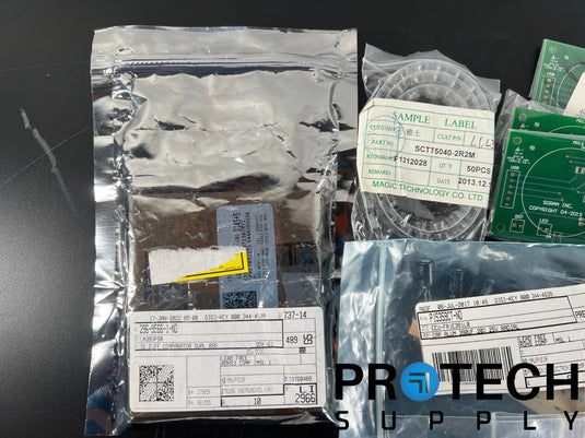 Lot of Miscellaneous Capacitor/Resistor/Regulator/Transistor/Chip/Boards