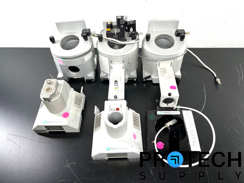 Load image into Gallery viewer, Lot of AB Sciex Thermo TSQ Ion Sourse Newport MT / Lemo FFR.IS Conn for PARTS
