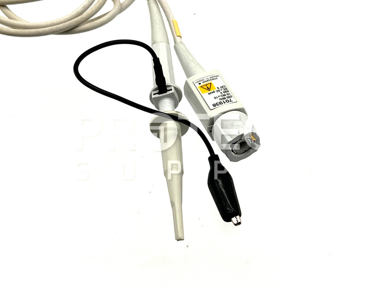 Load image into Gallery viewer, Yokogawa 701938 Oscilloscope Probe 200MHz 600V with WARRANTY
