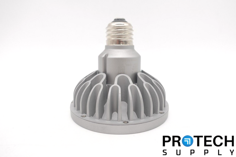 Load image into Gallery viewer, SORAA Brilliant PAR30S LED Light 3000K 1280Lm SP30S-18-25D-830-03 NEW + WARRANTY
