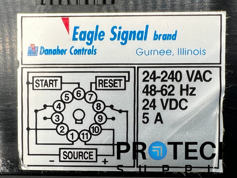 Load image into Gallery viewer, Eagle Signal B506 Repeat Cycle Programmable Timer for PARTS / REPAIR
