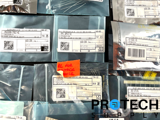 Lot of Misc Diode / IC Buffer / IC Regulator / Resistor / Capacitor / Inverter
