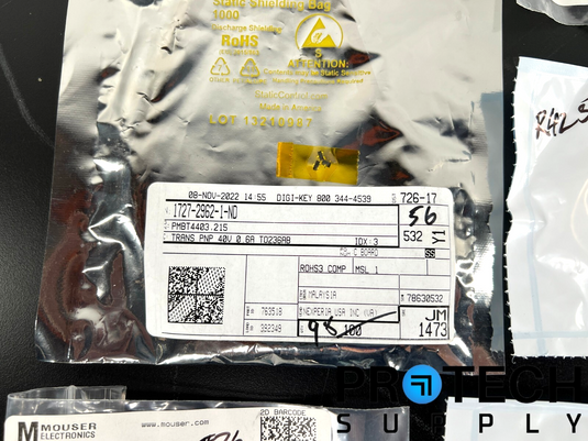 Lot of Misc Passive/Active Parts Capacitor/Resistor/Regulator/Transistor/Chip