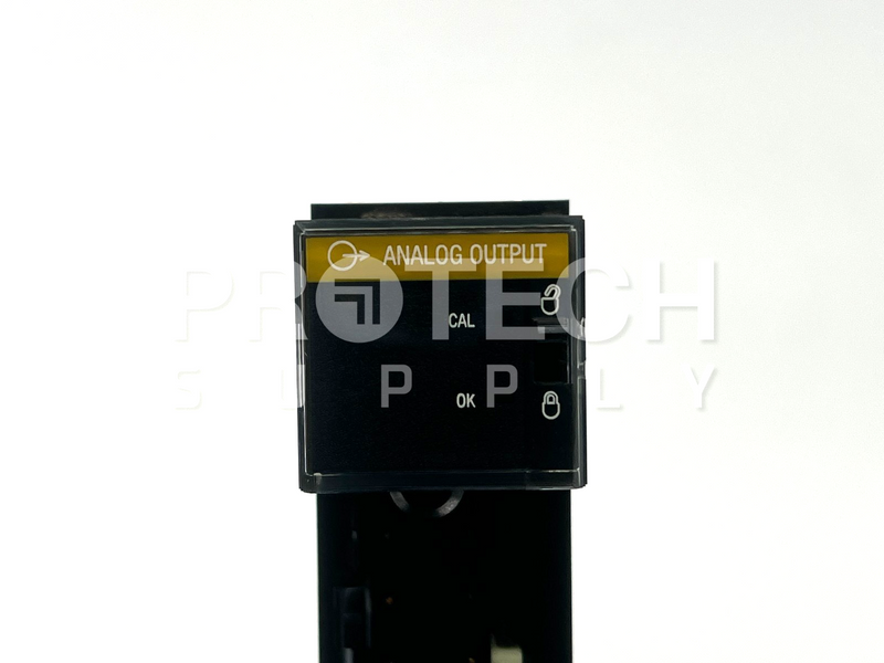 Load image into Gallery viewer, Allen-Bradley 1756-0F8/A Analog Output Module 96241277 A01 with WARRANTY
