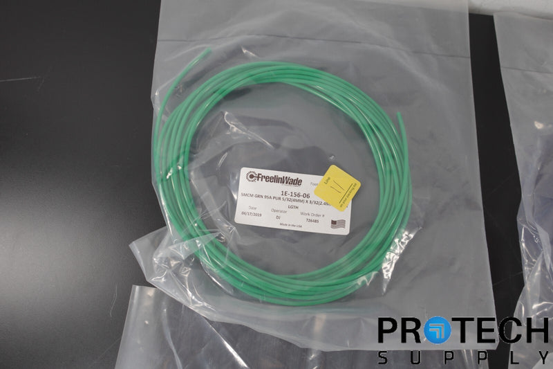 Load image into Gallery viewer, LOT of 4 Freelin Wade Tubing NEW with WARRANTY

