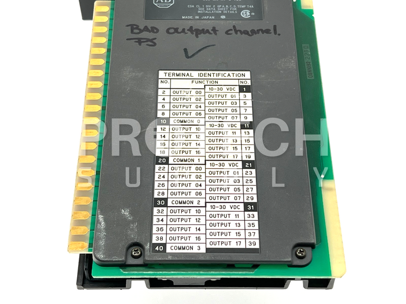 Load image into Gallery viewer, x3 Allen Bradley (2) 1771-OBN Output Module &amp; (1) 1746-OB32 FOR PARTS / REPAIR
