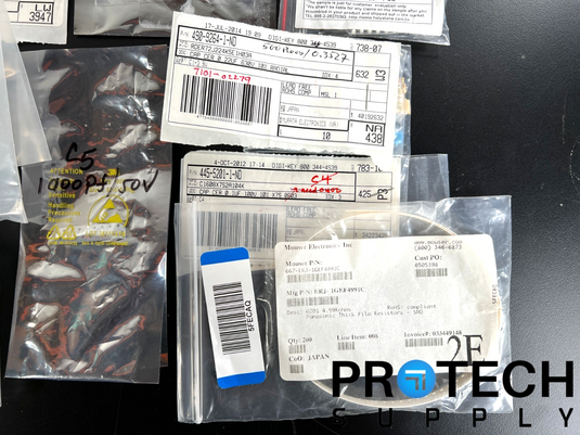 (Lot of Misc.) Resistor / Capacitor / Transistor / Diode / Varistor / Regulator