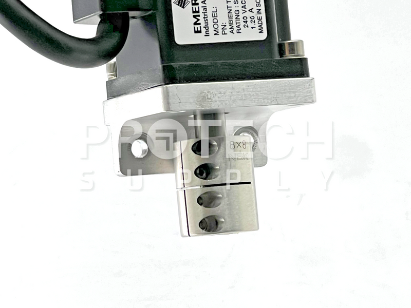 Load image into Gallery viewer, EMERSON XVM-402-TONS-D001 Servo Motor 960916-0B GUARANTEED
