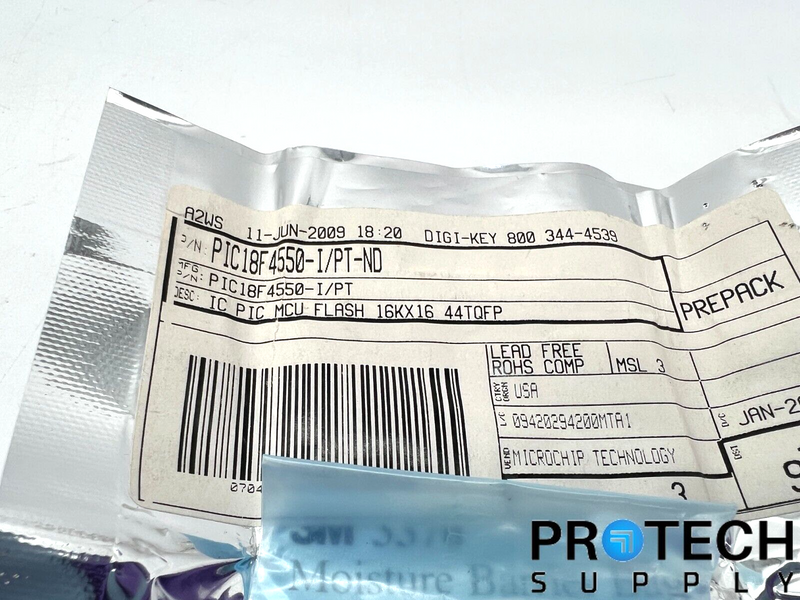 Load image into Gallery viewer, 3/Pk Microchip Technology 18F Microcontroller PIC18F4550-I/PT-ND NEW w/ WARRANTY
